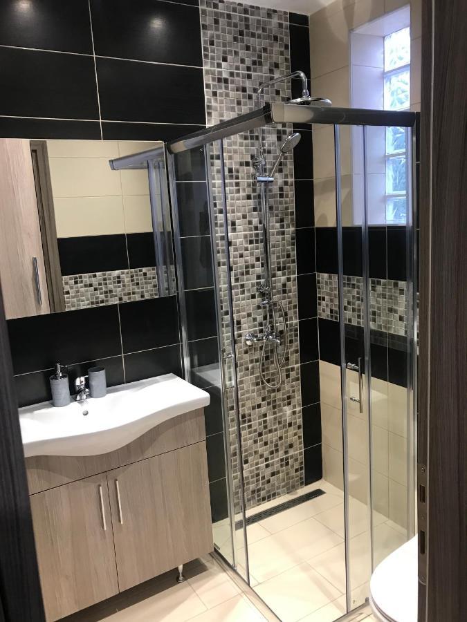 Bafas Apartments Plataria Bagian luar foto